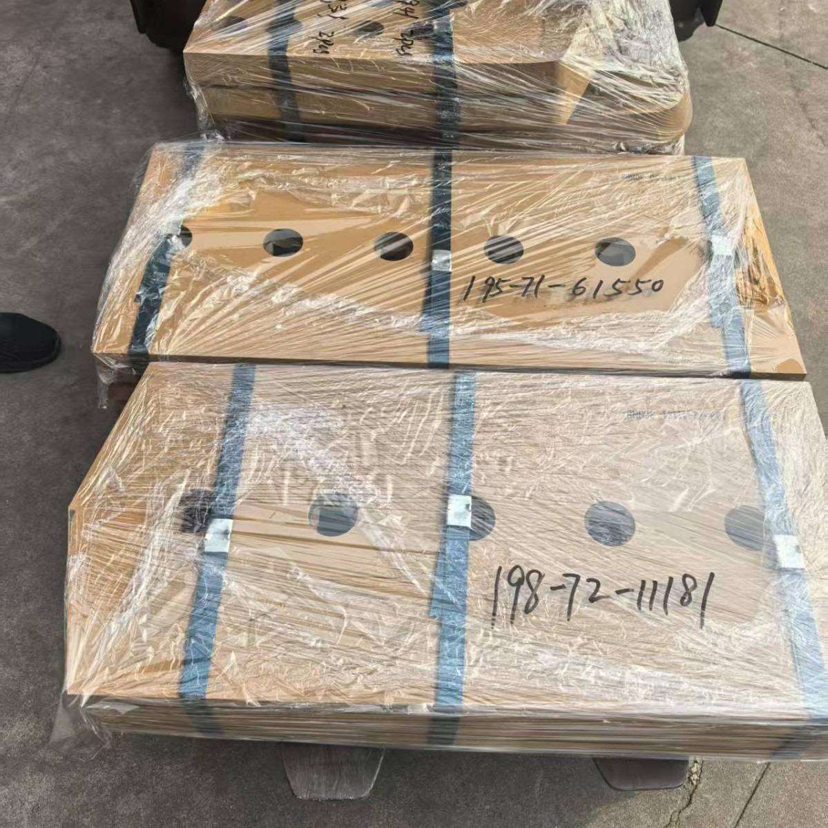 WA470-3装载机水箱上下软管425-03-12180