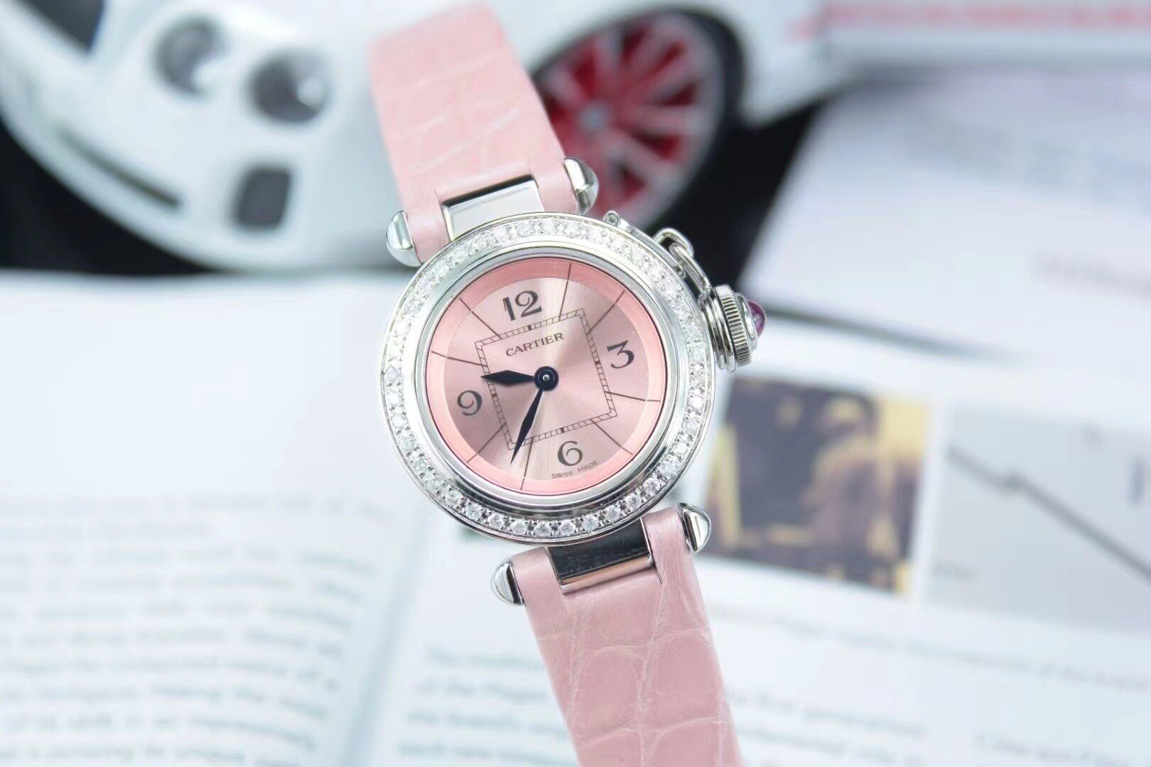 先鉴后发 98新27mm卡地亚帕莎系列W3140026后镶钻石英女表正品