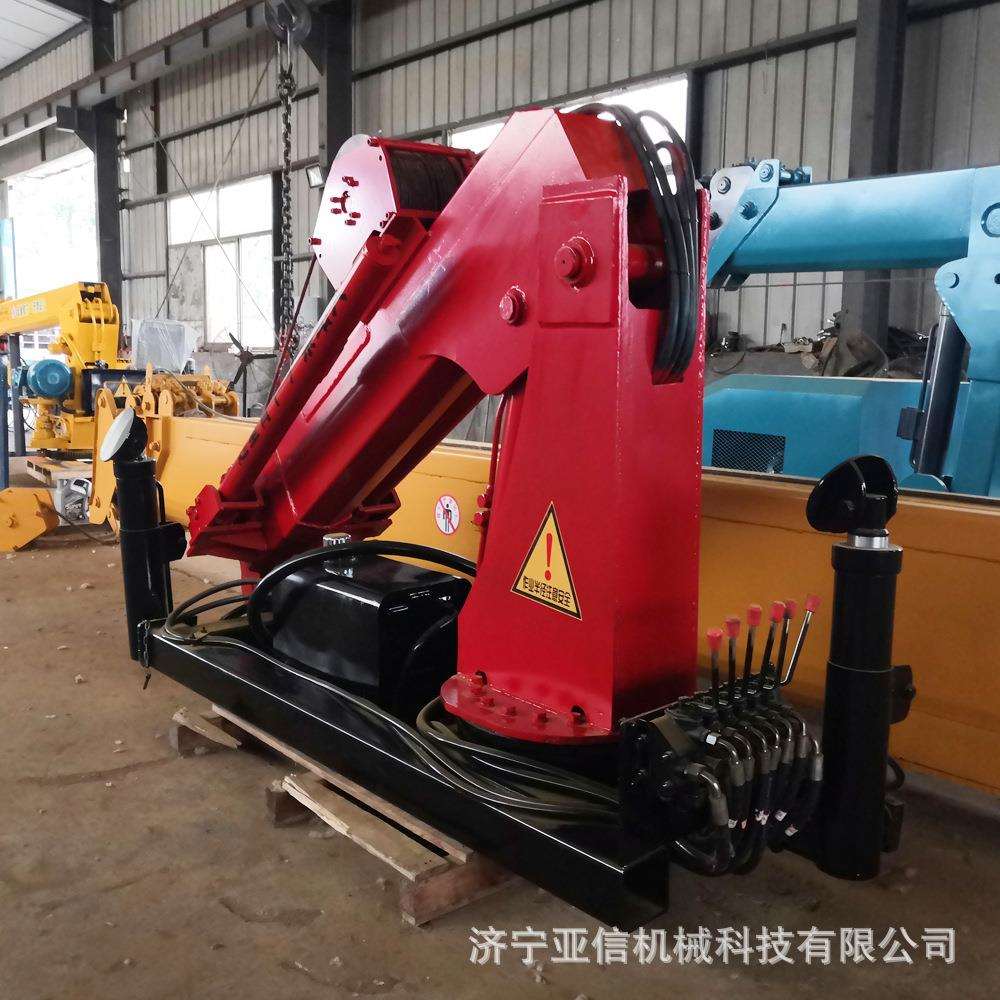 V型3吨车载折臂随车吊 液压小型折叠式吊机全油缸伸缩臂