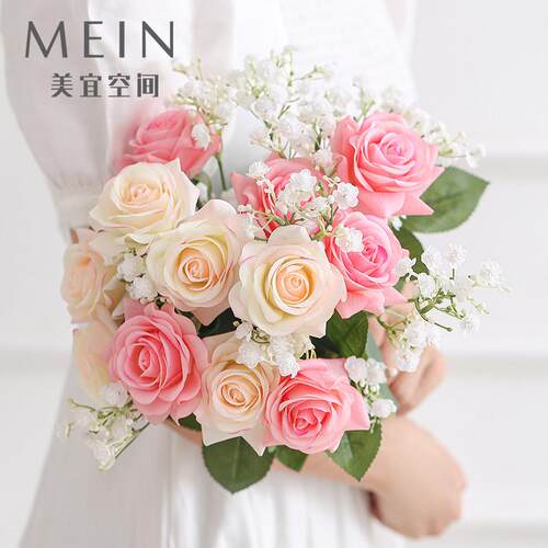 手感保湿玫瑰真玫瑰仿真花束客厅餐桌面软装饰假花艺家居摆件