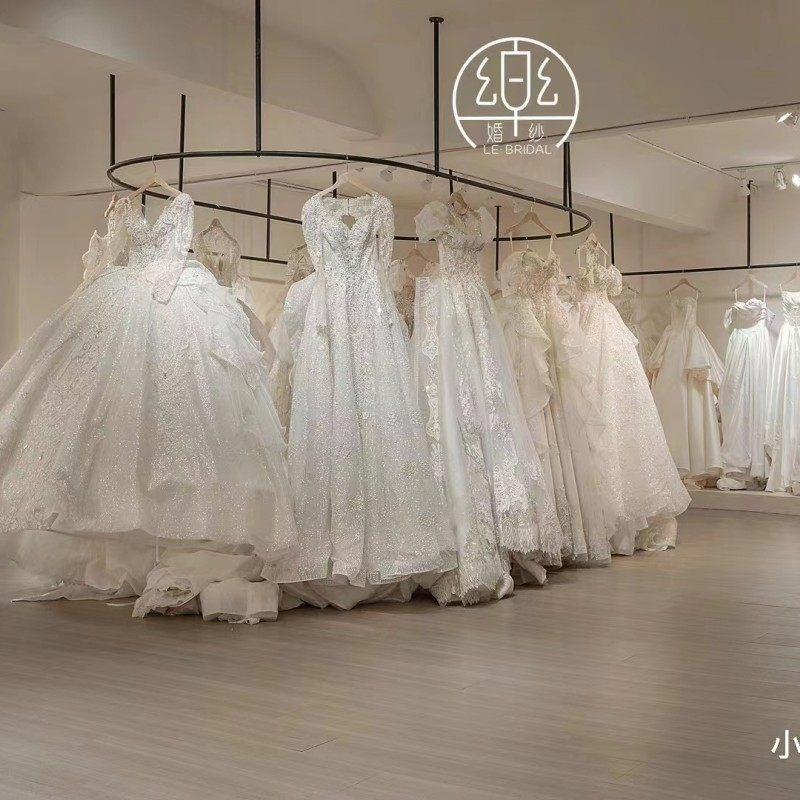 铁艺婚纱展示架女服装店上墙U型挂衣杆高档婚纱礼服陈列货架