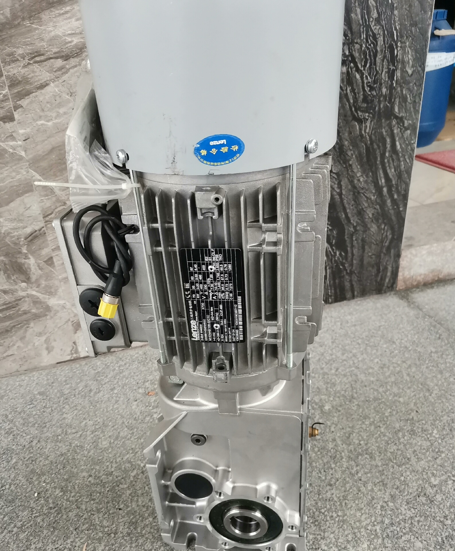 伦茨马达减速机3Kw速比1：6.002，全新