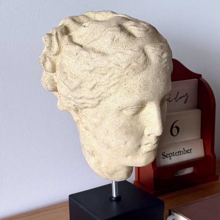 中古轻奢艺术人像雕塑摆件展柜办公家居客厅茶几玄关人物软装饰品