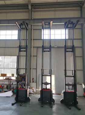 CDD2050站驾式全电动堆高车三门架2吨升高RFV455.米叉堆垛车升米