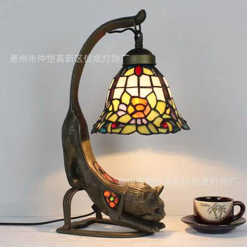 蒂凡尼彩色玻璃手工焊接台灯欧式复古装饰灯小猫合金底座小夜灯