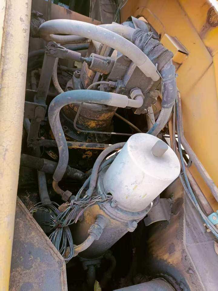 1月5日日照【资产处置】徐工20B吊车一台功能正常手续齐全可过户网络拍卖公告