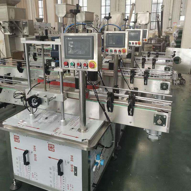 全自动四轮旋盖机矿泉水果汁饮料瓶拧盖机生抽耗油白醋瓶锁盖机