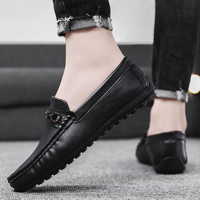 高档韩春季精神小伙豆豆鞋男漆皮个性百搭懒人逗枪色版无鞋带皮鞋