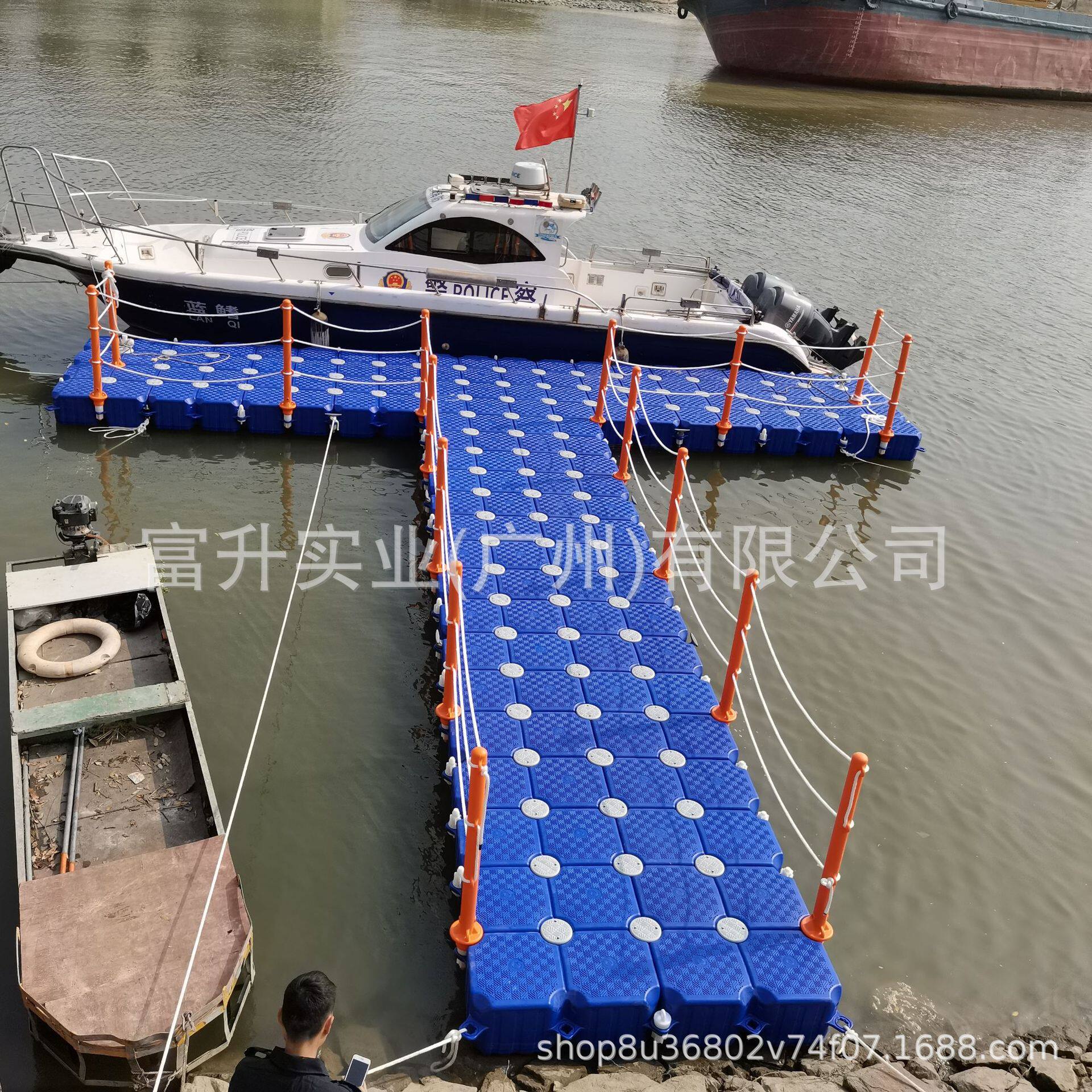 塑料浮筒浮桥水上浮动平台游艇码头浮桶摩托艇码头浮动码头泊位