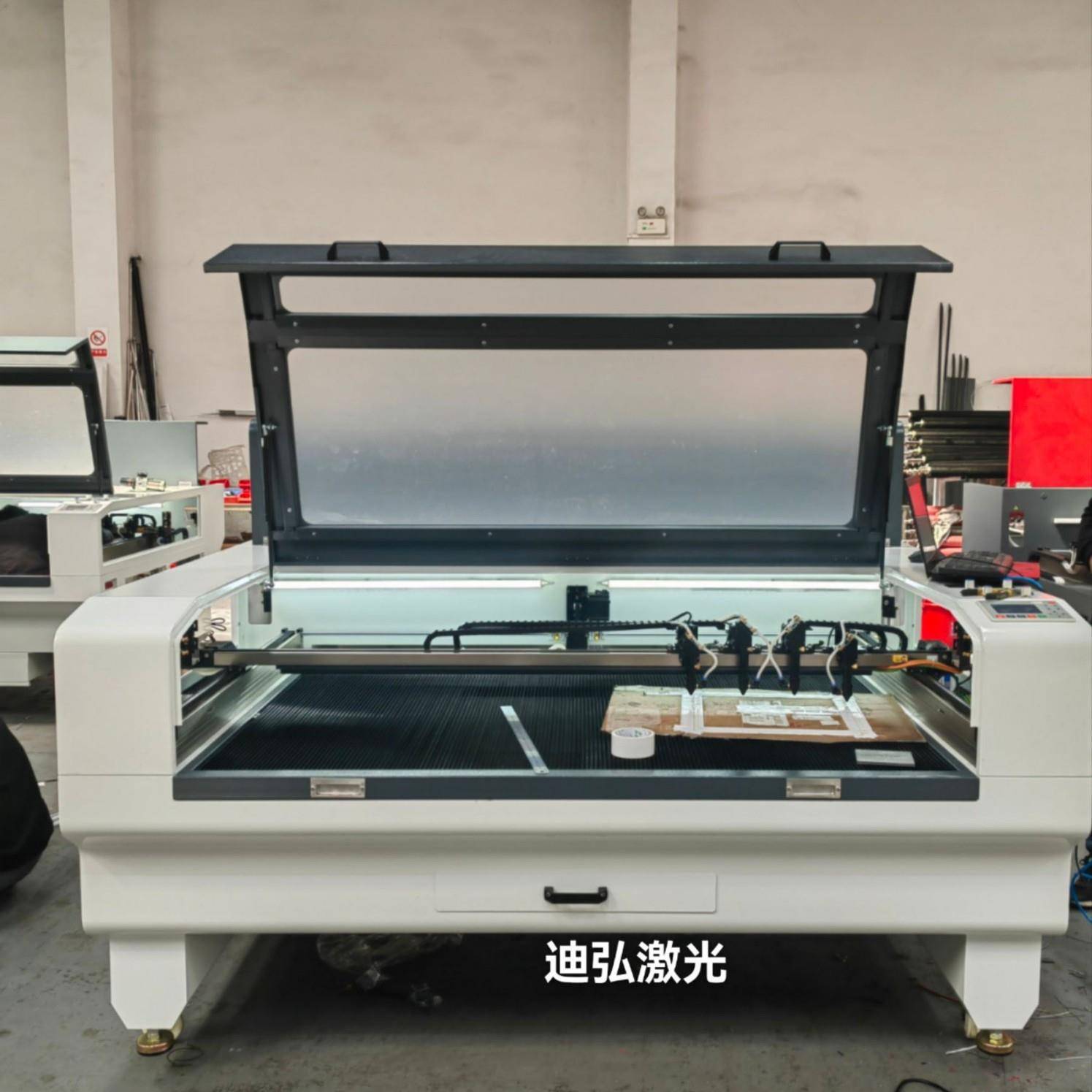 亚克力有机玻璃板材激光切割机300w大功率激光雕刻机双头四头