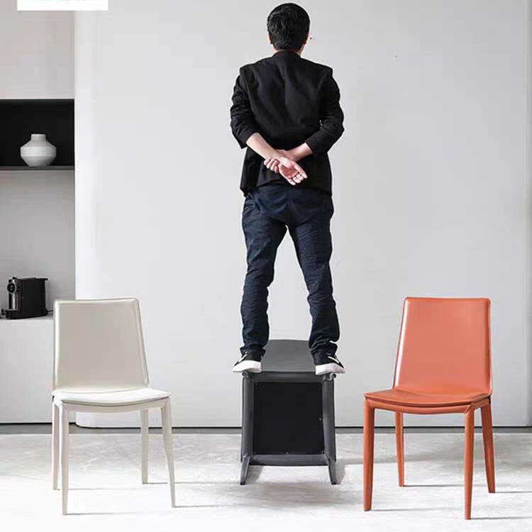 意式餐椅现代简约靠背椅家用餐厅椅休闲全包皮艺椅子客厅马鞍皮椅