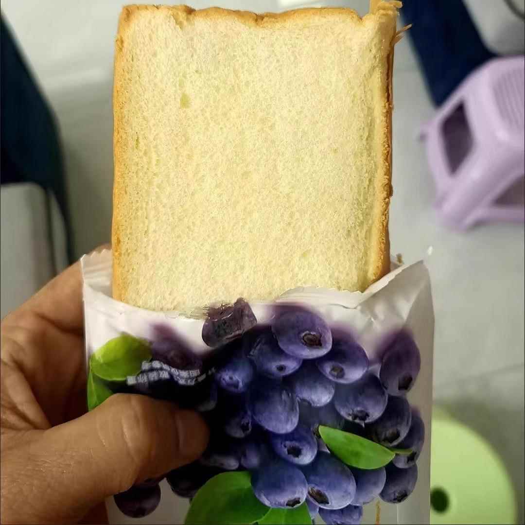 现货超软3+2双层夹米紫米面 面包休闲 零食早餐速食品宿舍代餐软