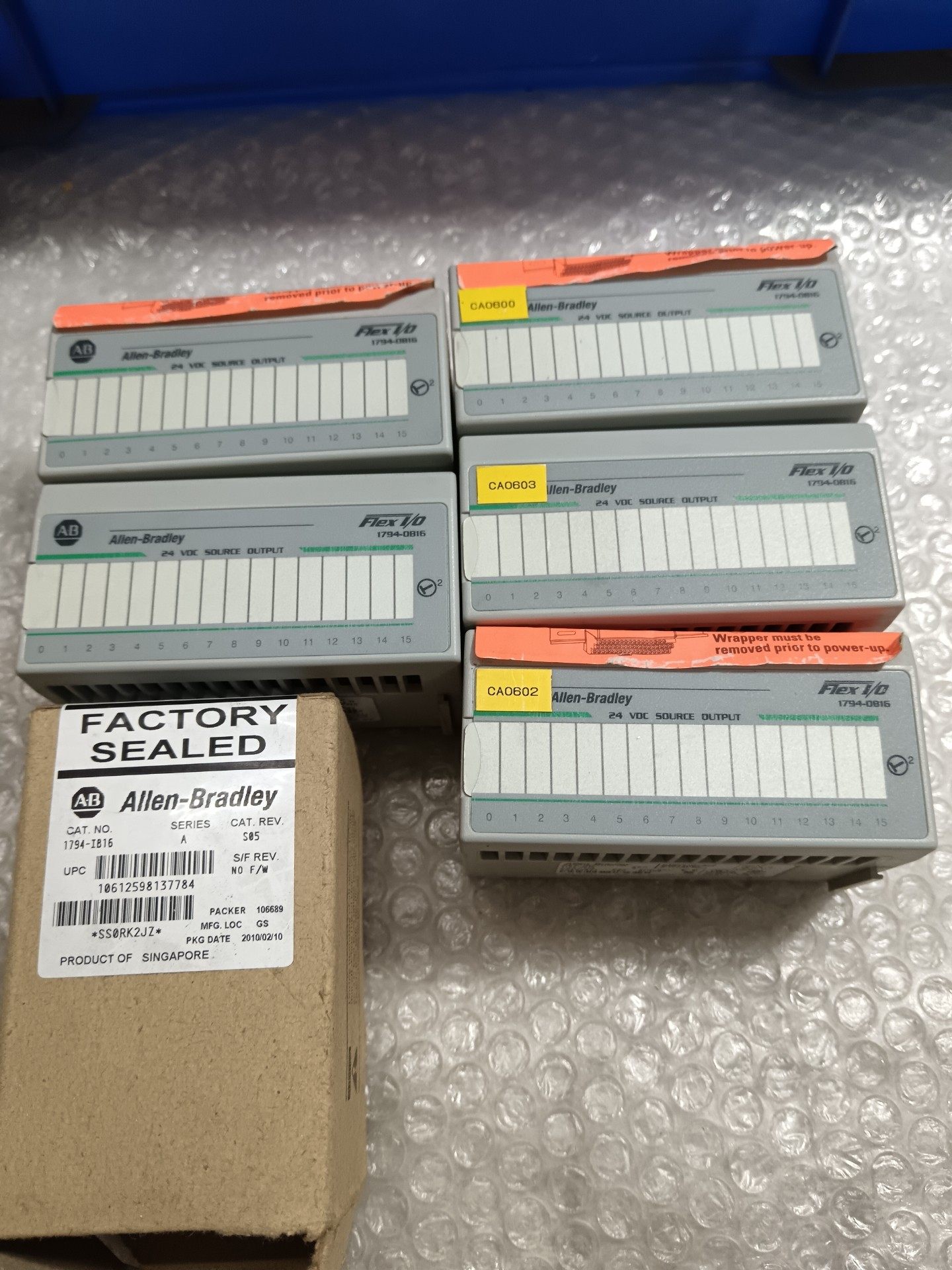 AB 1794-0B16全新未使用过，无包装，仓库放着有点灰