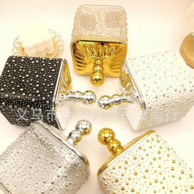 Pearl-style Storage Jars in INS Trend for 2025, Featuring a