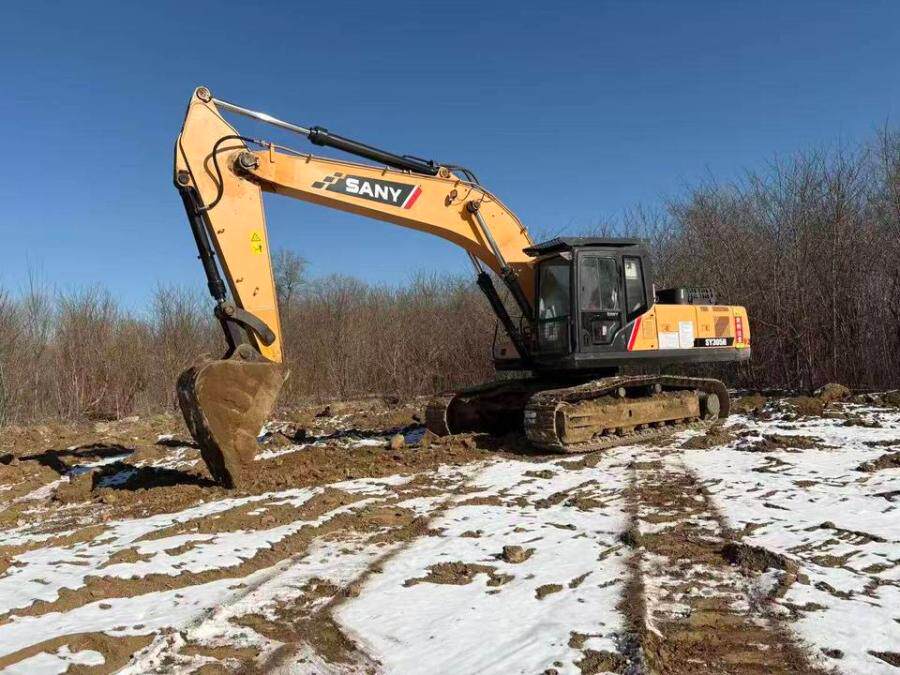 3月14日北京三一305挖掘机网络拍卖公告