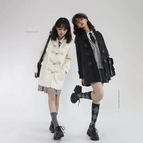 大咸鱼衣橱女 50%毛羊学院风牛角扣衣秋冬小个EDR子加绒加厚毛呢