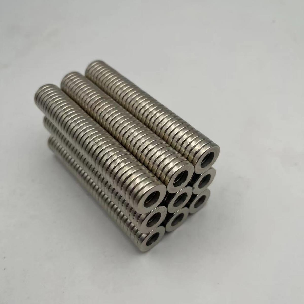磁环圆形带孔强磁铁15/18/24/2320/25/30X3-10直孔钕铁硼强磁钢
