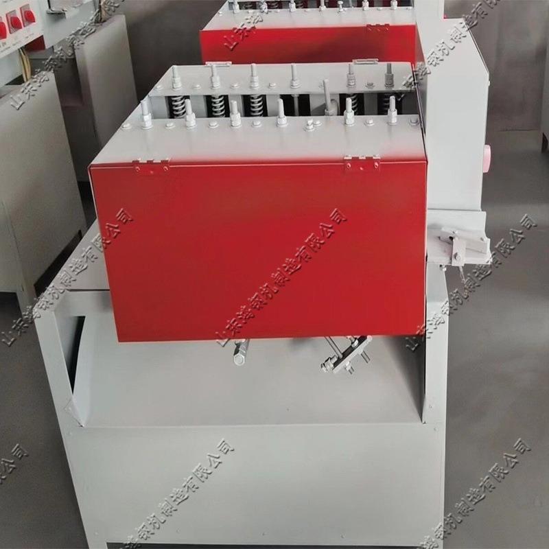 一次性木筷圆筷配套制造设备 全自动木料分片机 木筷削尖刻花机
