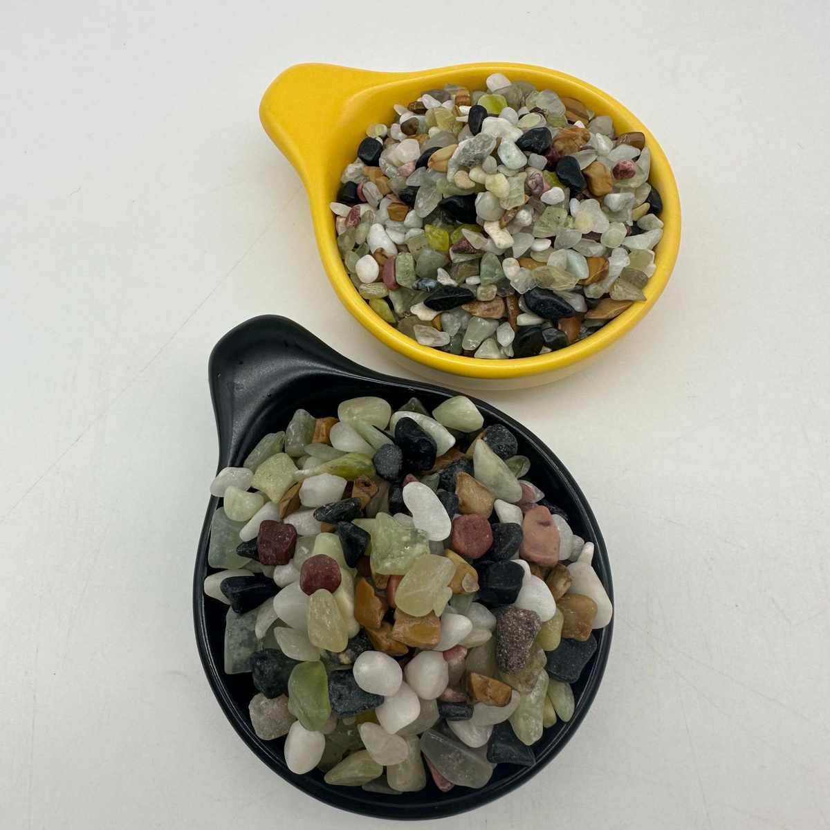 厂家批发五彩玉石子汗蒸房用小石子盆栽铺面水培鱼缸水族造景石头