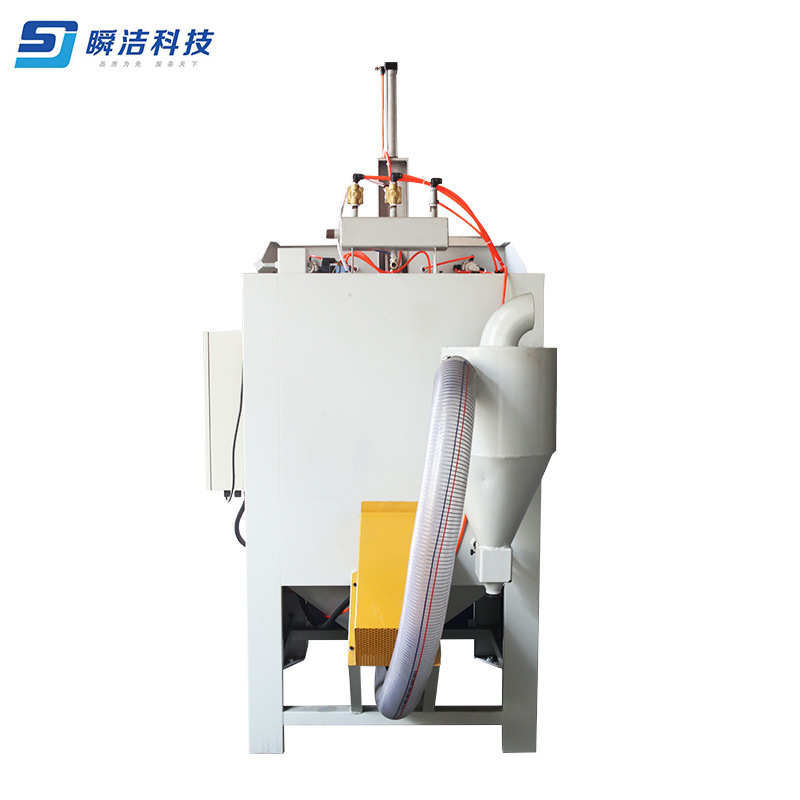 厂家供应小型滚筒喷砂机自动滚篮履带式喷砂机碳钢材质销售