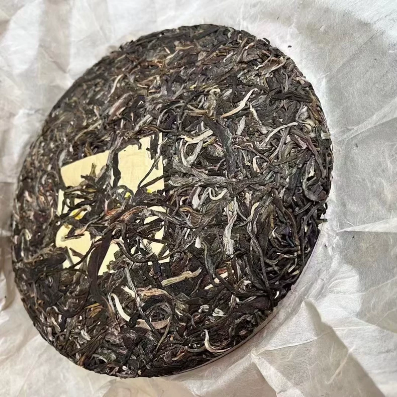 2011年冰島橡筋皇家貢茶357克包郵 臨滄普洱生茶 普洱茶 BUASHOP普洱老茶