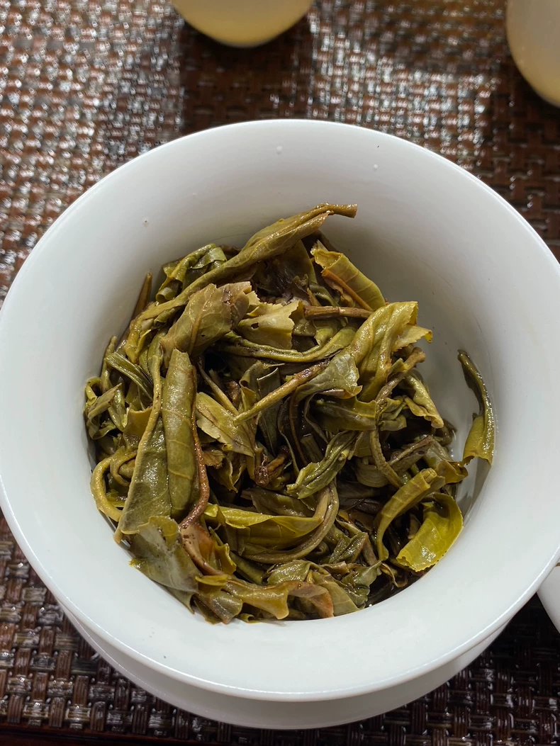 2015年春茶冰島古樹純料茶柱500克雙層包裝蘭花香蜜韻手工製作一口料包郵 普洱茶 BUASHOP普洱老茶