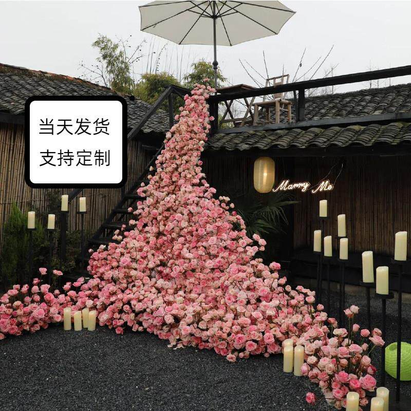 彷真玫瑰花瀑布假花冰川瀑布墙场景网红打卡玫瑰花背景墙花墙布置