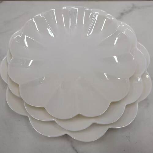 Flower-shaped creative white melamine round platter for hote