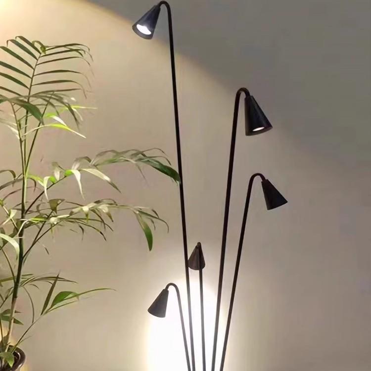 户外草坪灯简约别墅花园草地灯特色民宿装饰地插灯园林绿化景观灯