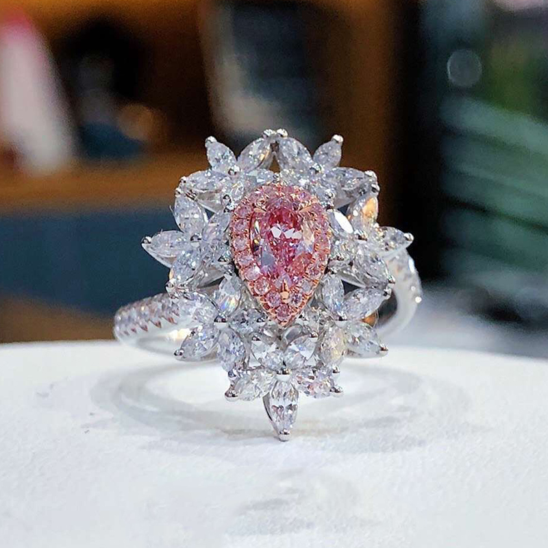 献和昌水滴粉钻钻石戒指主钻0.30克拉FLP色 净度SI1 18k金豪华款|msdalam kategori barang kemas/berlian/Emerald/emas, perhiasan Diamond (baru), barang kemas - dari Buy2taobao.com untuk memberikan perkhidmatan ejen Taobao profesional membeli