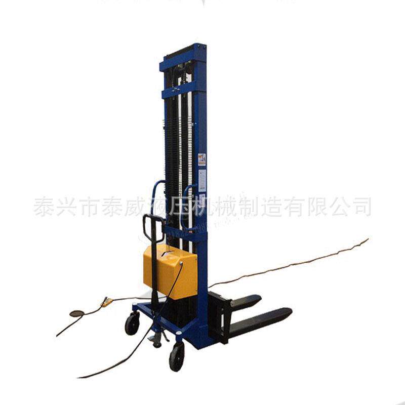 半电动堆高叉车|厂家轻型插电式半电动液压升高叉车小型