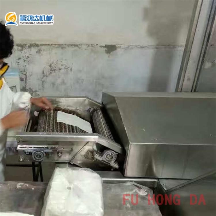 厂家供应炸薄脆油炸机 天津薄脆全自动油炸机 煎饼果子脆皮油炸机