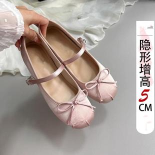 韓版 女2025新款 蝴蝶結淺口綢緞外穿單鞋 女 小個子隱形增高芭蕾舞鞋