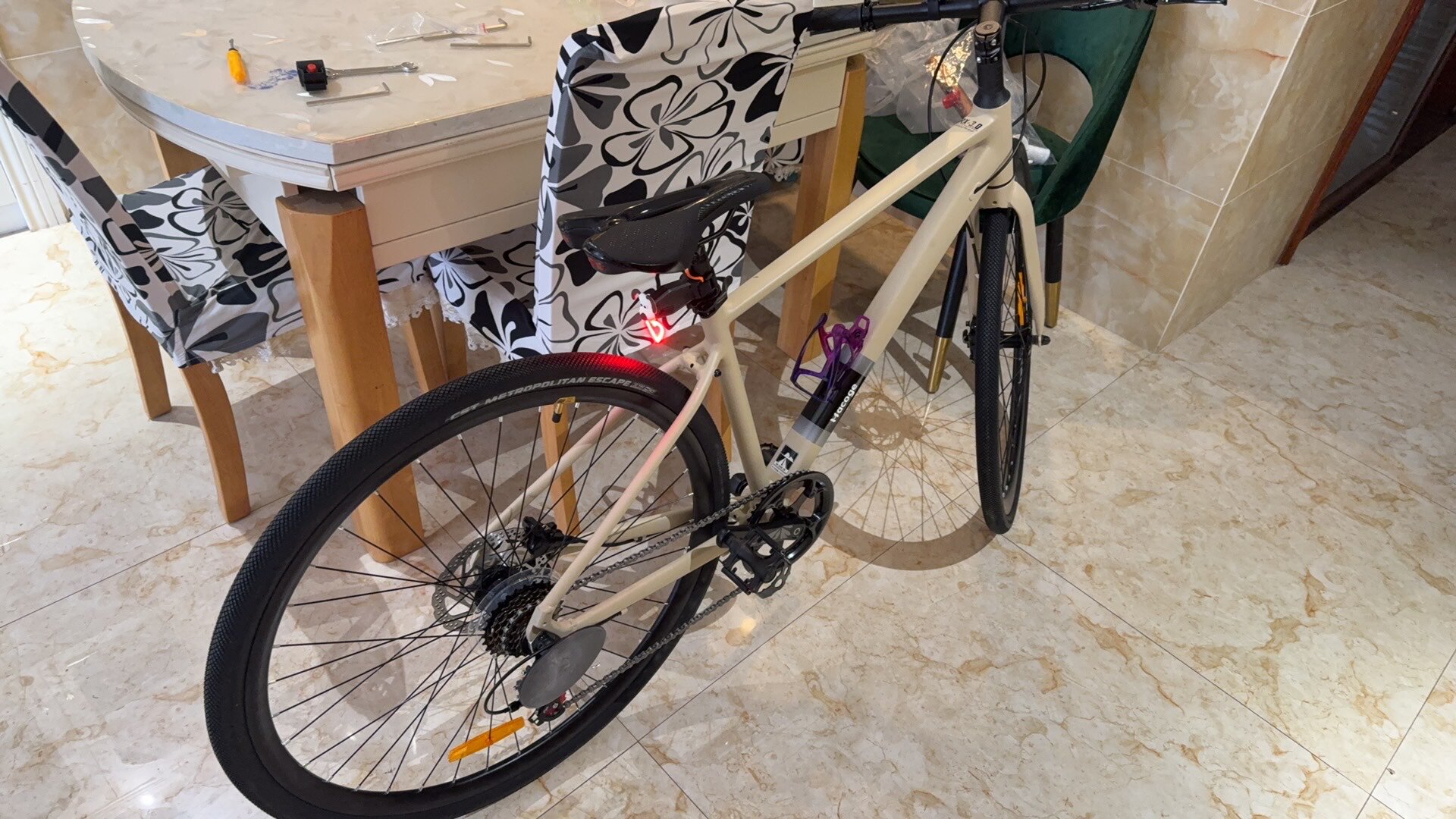 Macoge RX3.0 Lite Городской дорожный велосипед Shimano 7 скоростей легкая алюминиевая рама дисковые тормоза photo review