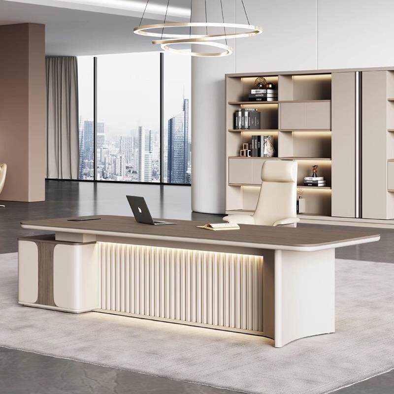 简约现代烤漆老板桌椅组合轻奢大气总经理大班台办公家具源头工厂