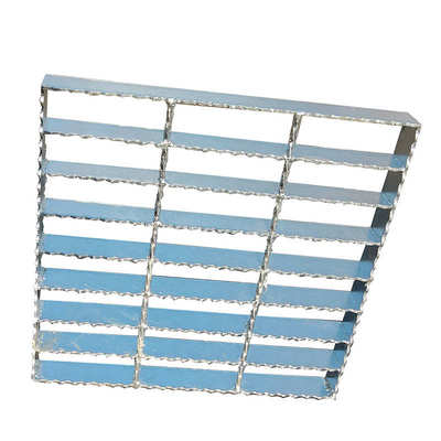 平台踏步板建筑专用通道楼梯平台踏步板不锈钢网格板镀锌钢格板