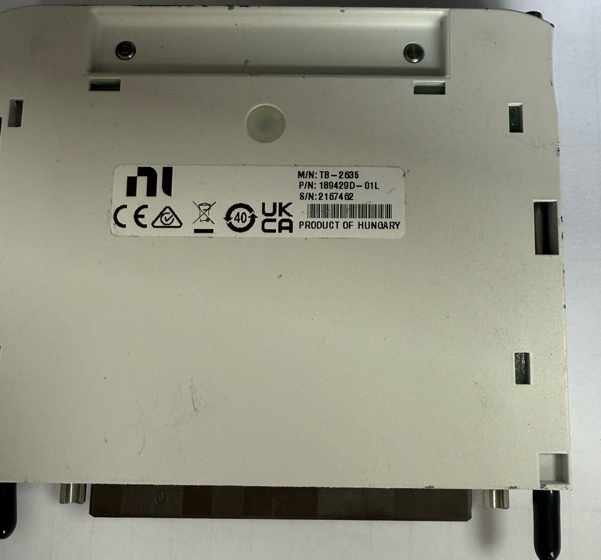 NI  TB-2635 二手接线盒