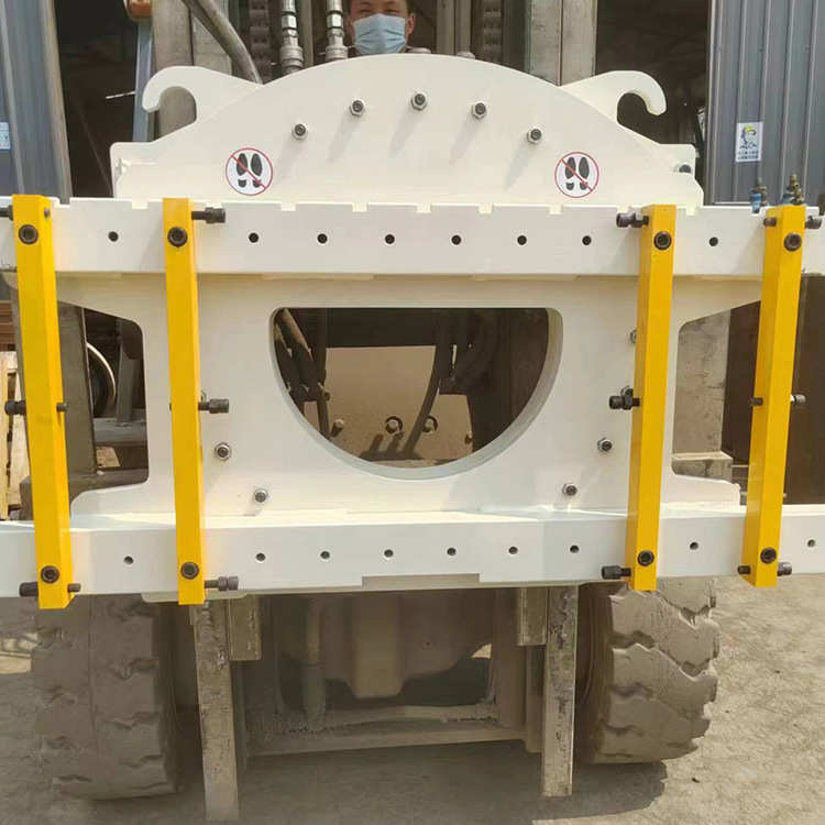 叉车 推拉叉车安装冰箱货物器专用具纸箱器夹属生产厂家旋转夹