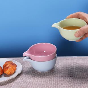 带引流嘴小碗陶瓷婴儿辅食碗泡茶中介碗火锅调料导流尖嘴碗耐高温