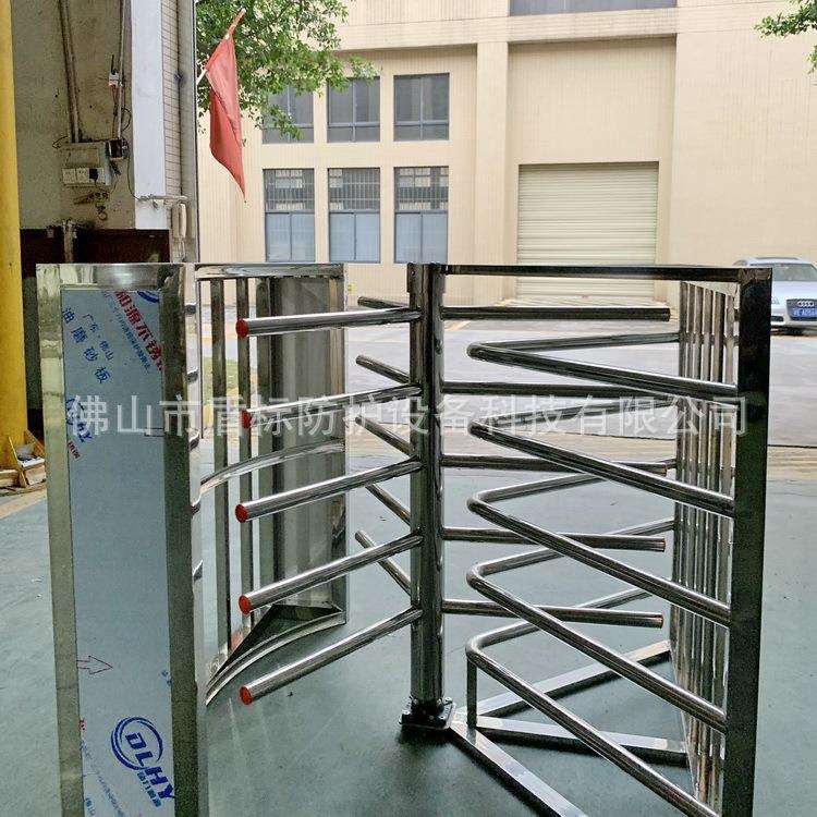 盾标防护单向通行旋转手动闸机，不锈钢单向梳状门，码头单象转闸