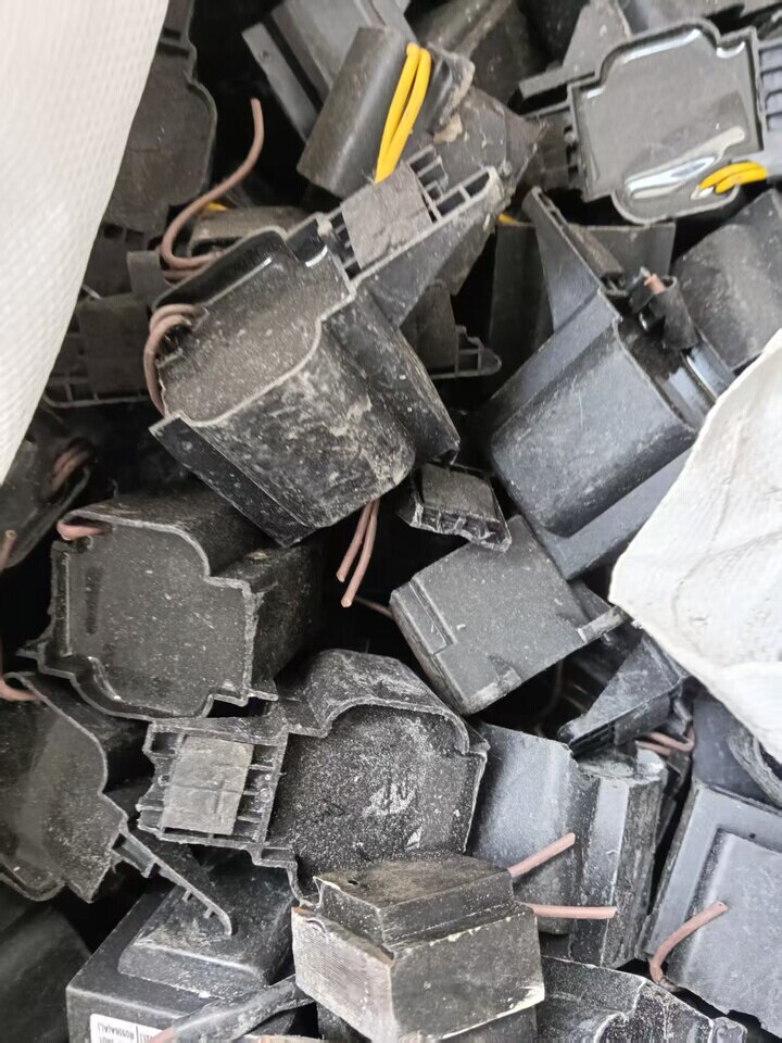 3月14日岳阳工厂处置报废小变压器一批约10吨打包价处理可过磅（代发物流）网络拍卖公告