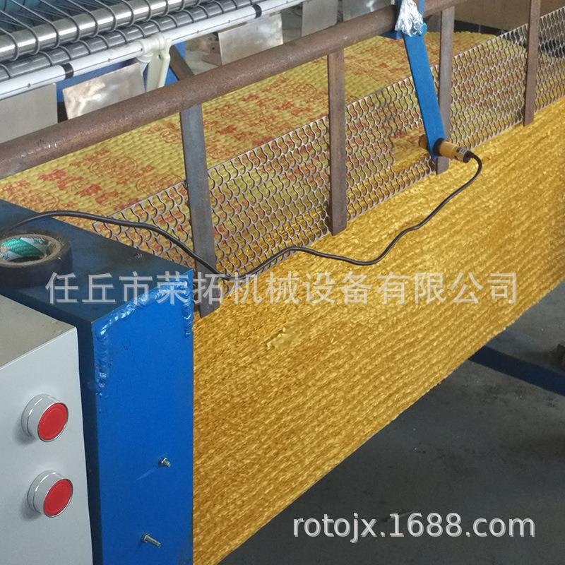 厂家供应新型高速全自动烧纸压花机 黄纸压泡机 烧纸打泡机