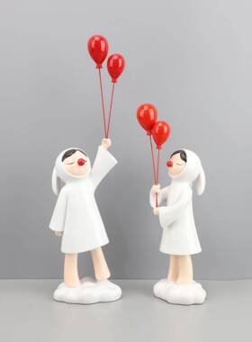 现代简约气玄0819板球女孩摆件客厅门电视柜关样房儿童店房家居装