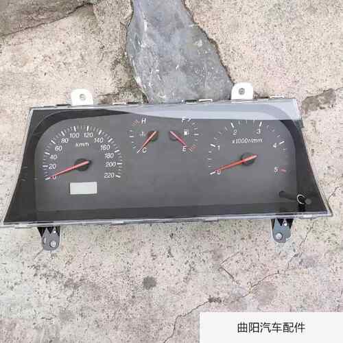 汽车配件用于 于金杯格瑞斯仪表盘总成手排自动挡汽油款柴油款原