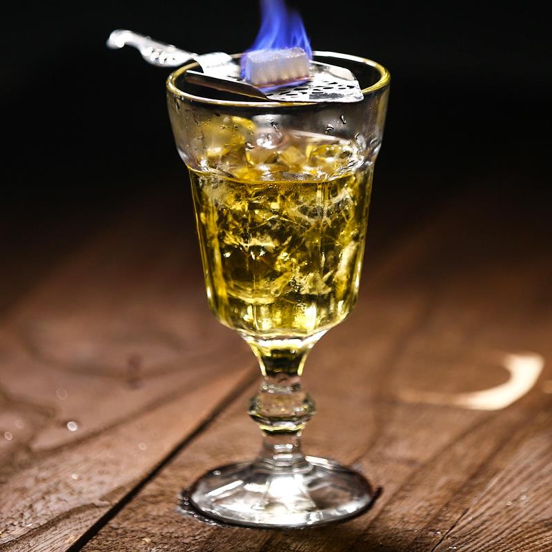 调酒苦艾杯玻璃杯鸡尾酒杯热红酒杯欧式威士忌杯香槟杯苦精高脚杯