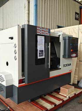 厂家直销TCK36A数控车床斜床身数控车床CK6130车铣复合机床CNC