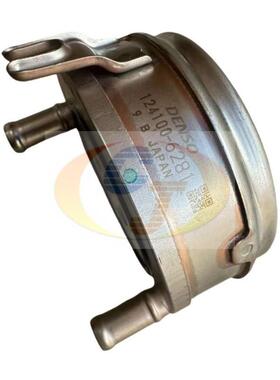 厂家供应适用洋马4TNV88机油散热器 件号129508-33010