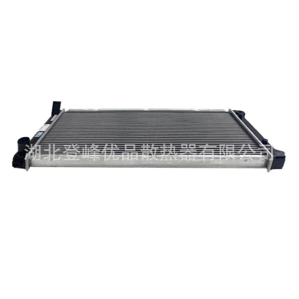 源头厂家全车系汽车配件散热器水箱1GD121251C适配于捷达王2V