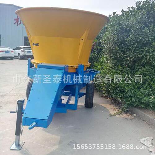 通化大型秸秆碎草机圆盘草捆破碎机视频