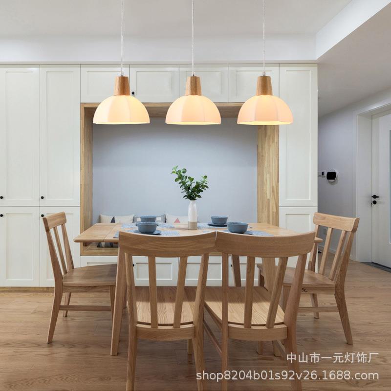 餐厅吊灯三头蜡烛日式简约原木餐桌吧台灯创意北欧实木单头卧室
